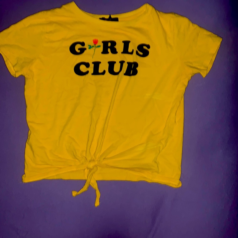 A yellow shirt from Forever 21 Size: 13/14 US